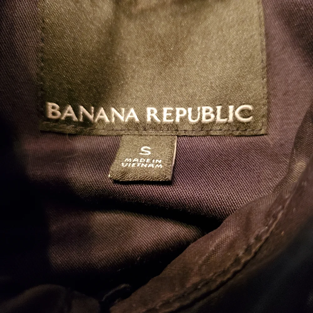 Banana Republic Black Water Resistant Shirt/Jacket